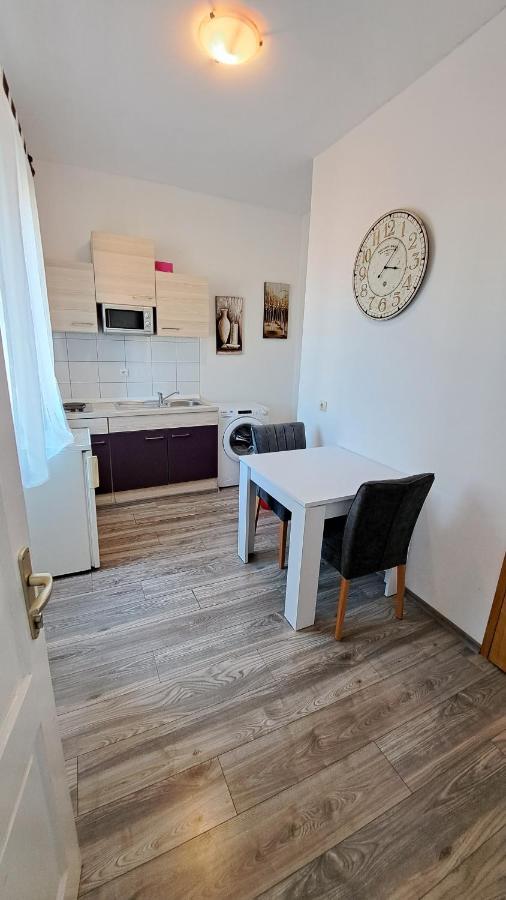 Old Town Tone Apartment Split Ngoại thất bức ảnh